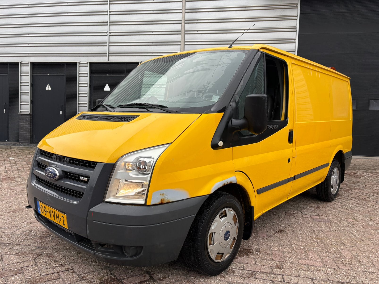 Ford Transit 2.2 260S FD VAN 110 LR 4.23 2008, Auto's, Voorwielaandrijving, Stof, Zwart, 4 cilinders