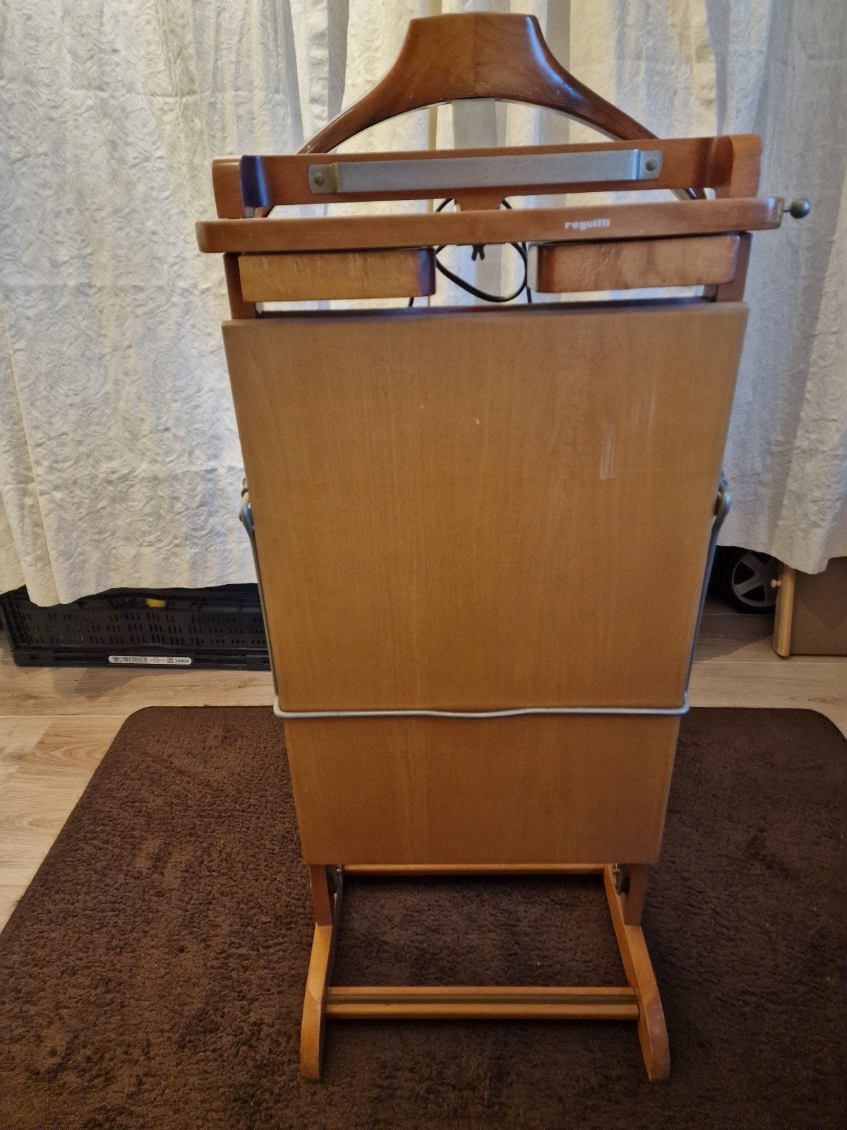 Antieke dressboy MET (WERKENDE) ELEKTRISCHE PERS, Ophalen, Gebruikt