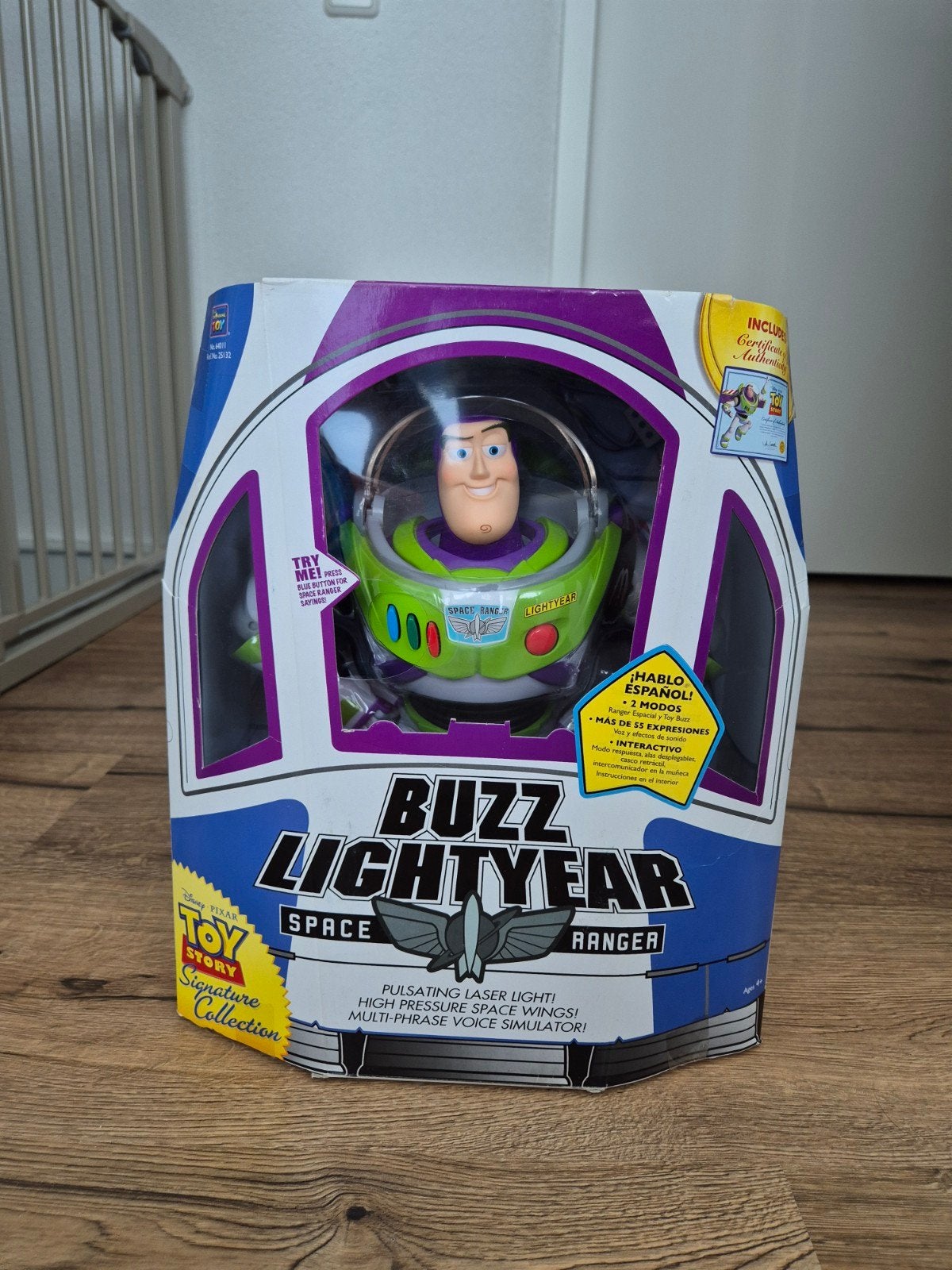 Buzz Lightyear Signature Collection Toy Story, Ophalen of Verzenden, Overige figuren, Nieuw, Beeldje of Figuurtje