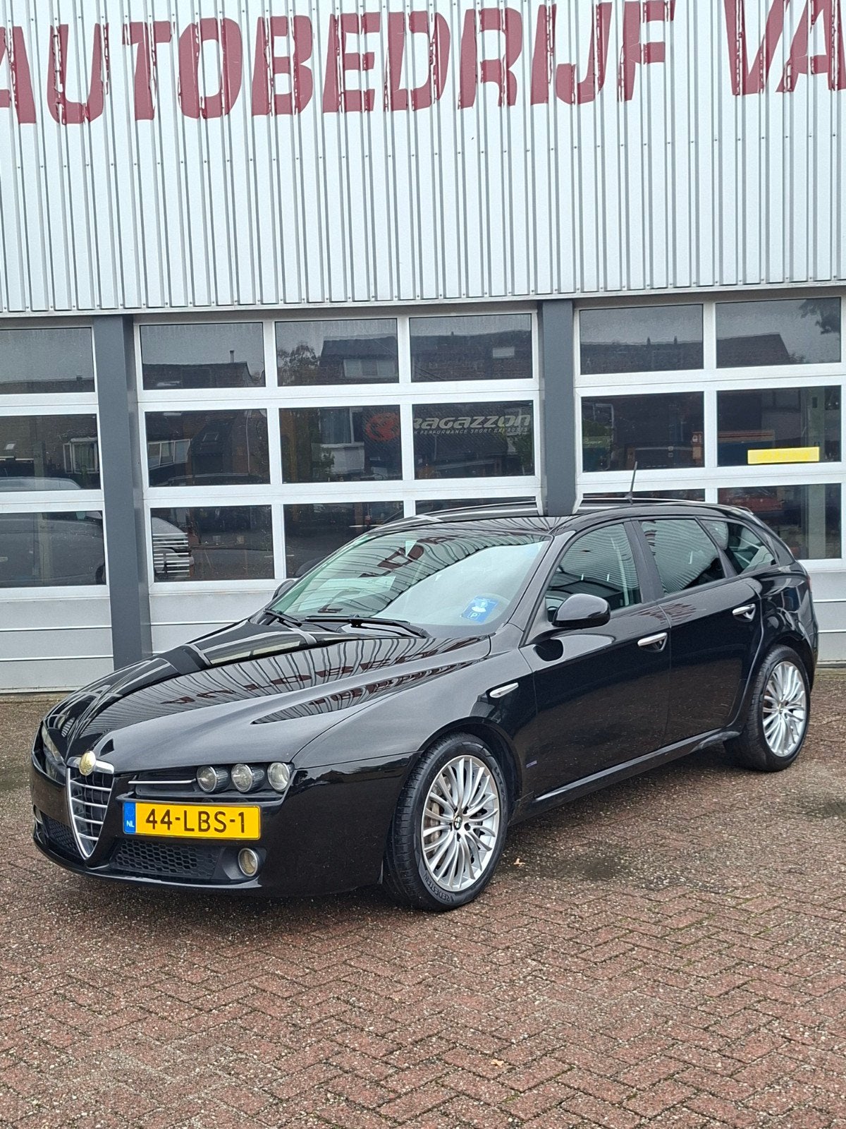 Alfa Romeo 159 1.750 TBi ECO 200PK 2010 Zwart, Auto's, Voorwielaandrijving, Stof, Electronic Stability Program (ESP), 4 cilinders