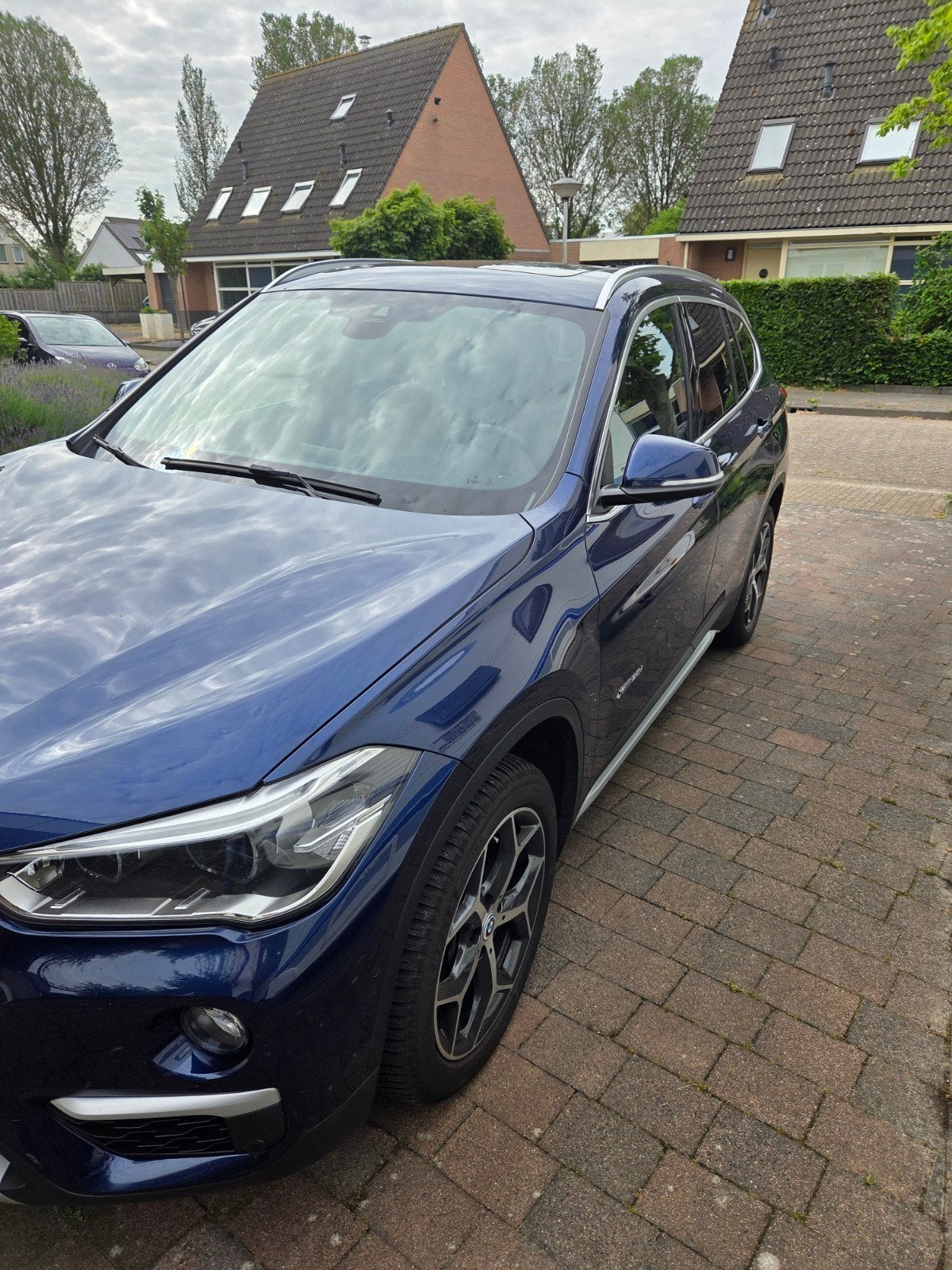 BMW X1 20I Xdrive Aut8 2017 Blauw, Auto's, BMW, 1998 cc, 2000 kg, Blauw, Origineel Nederlands