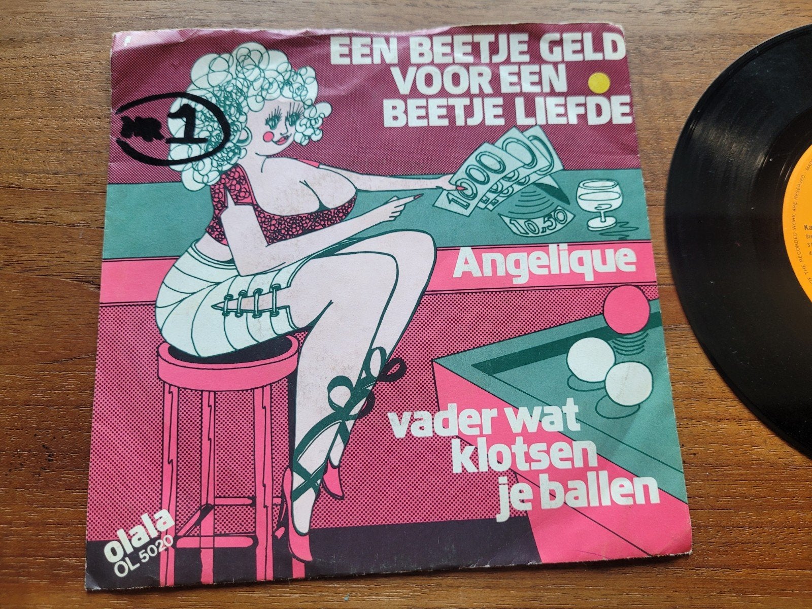 Angelique - Een Beetje Geld / Vader Wat Klotsen Je Ballen, Gebruikt, Originele persing, 7 inch, Ophalen of Verzenden