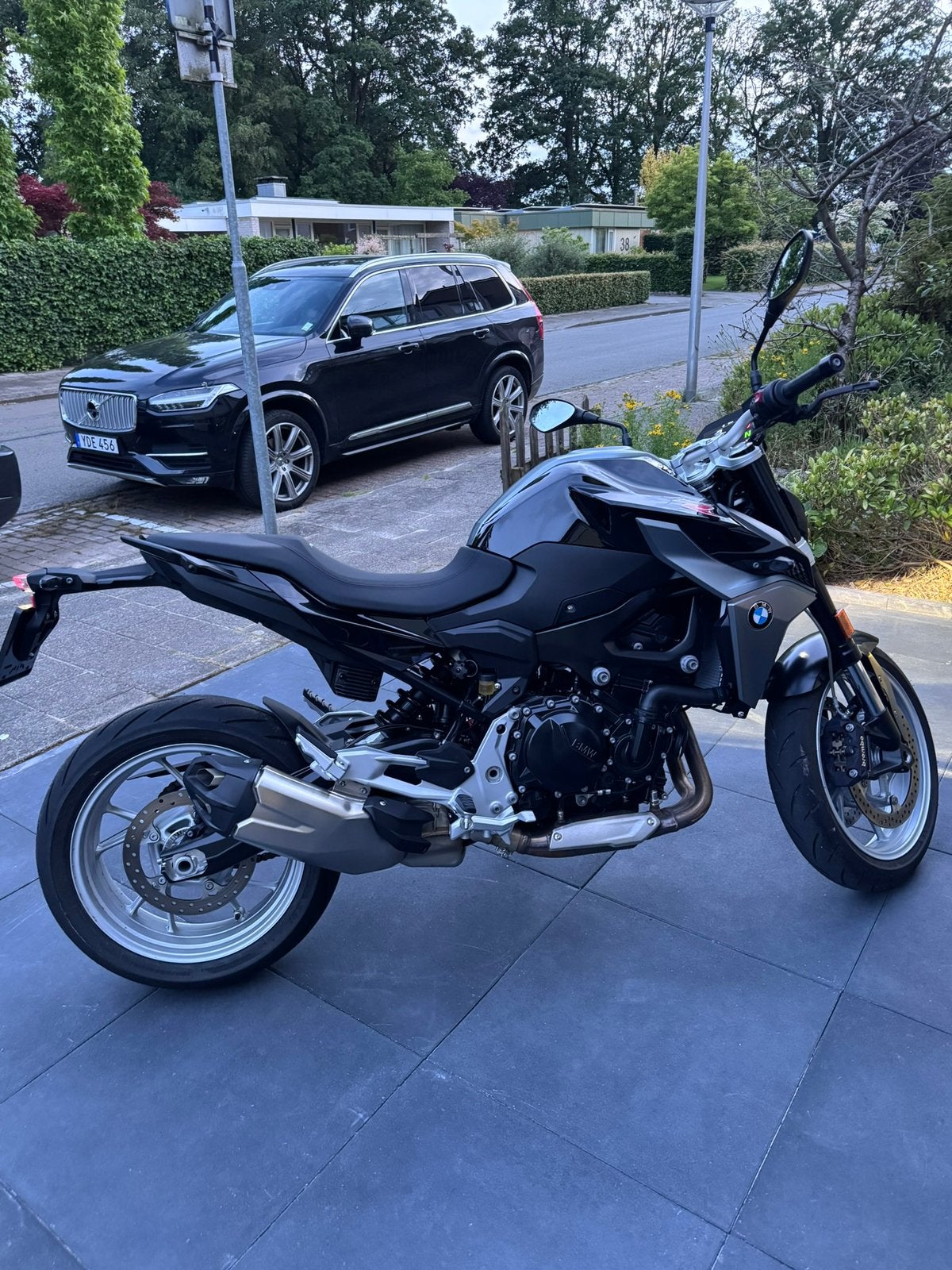 BMW F 900 R  2024  1700km  105 PK  Zeer compleet uitgevoerd, Motoren, Occasion, Motorrijbewijs A, Particulier, Meer dan 35 kW