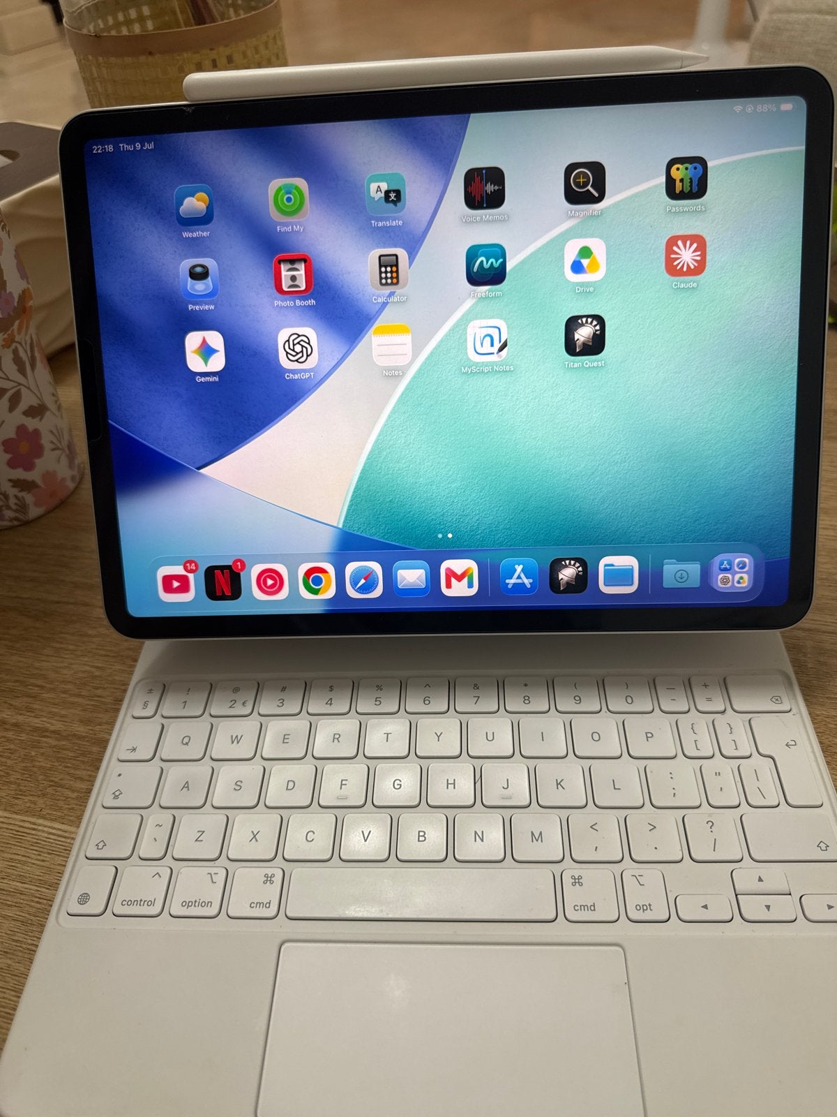 Apple iPad Pro 11 inch 2021 met Magic Keyboard en pencil, Computers en Software, Apple iPads, 11 inch, Ophalen of Verzenden, Zo goed als nieuw