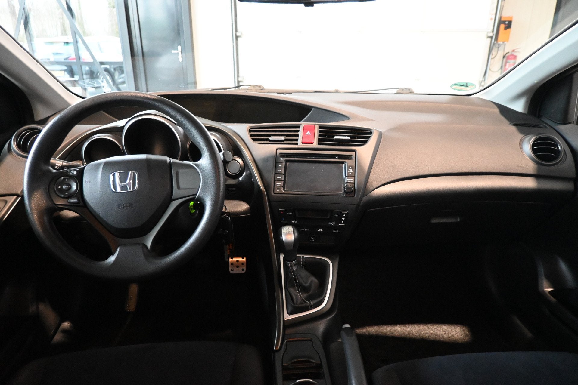 Honda Civic 2.2D Comfort Clima Navigatie Lichtmetaal Goed On, Auto's, Euro 5, Stof, Gebruikt, Zwart
