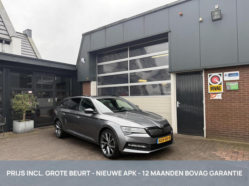 Skoda Superb Combi 1.4 TSI iV PHEV Sportline PANO/TH *ALL-IN, Auto's, Skoda, 12 maanden, Gebruikt, 4 cilinders, 218 pk