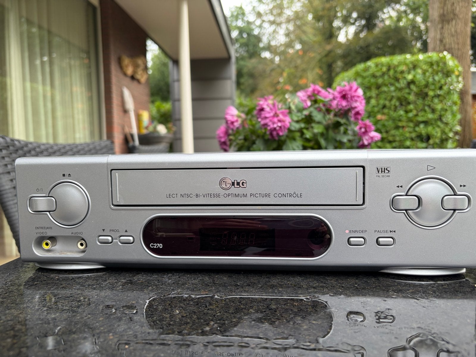 LG C270 VHS Videorecorder - Zilverkleurig met Afstandsbedien, Ophalen of Verzenden, Gebruikt