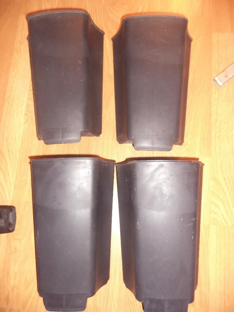 4 poten voor regenton, 150 liter of meer, Ophalen of Verzenden, Nieuw, Kunststof