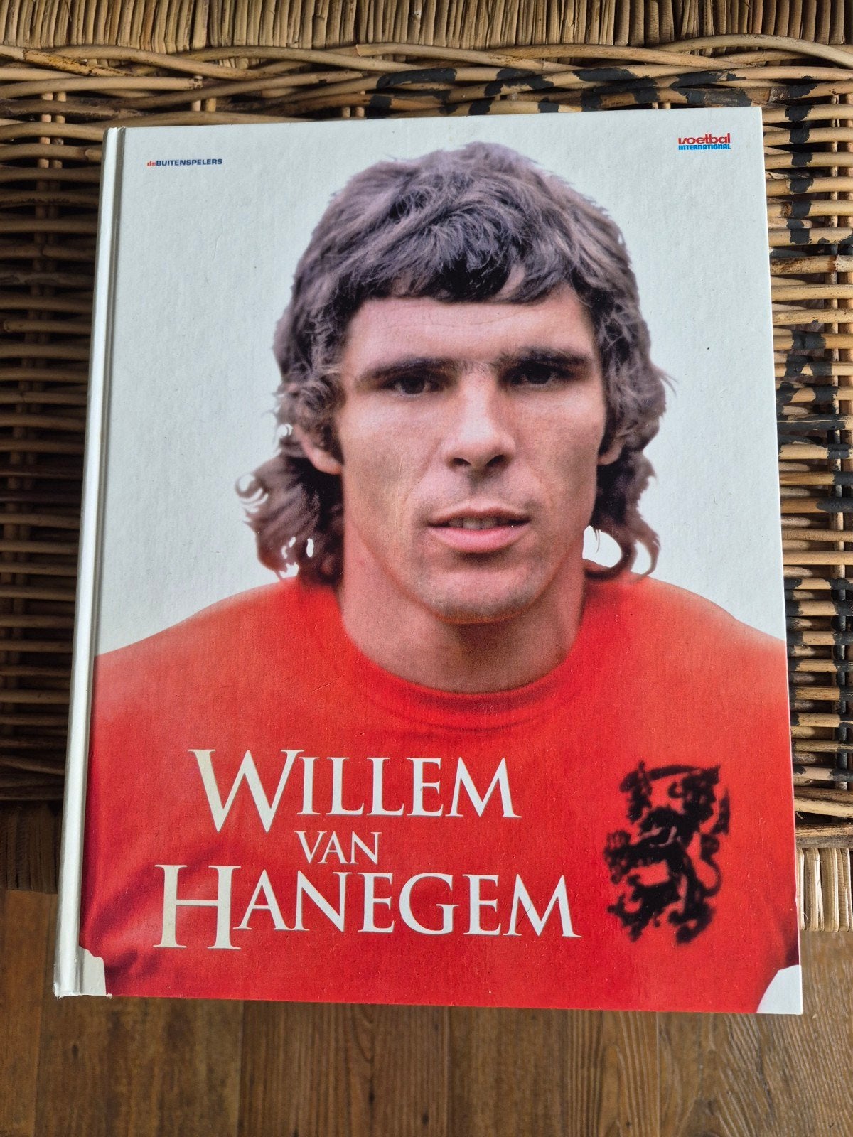 Willem van Hanegem - Voetbalboek, Ophalen of Verzenden, Gelezen, Hugo Borst, Johan Derksen, Leo Driessen, Hans van Echtelt, Balsport