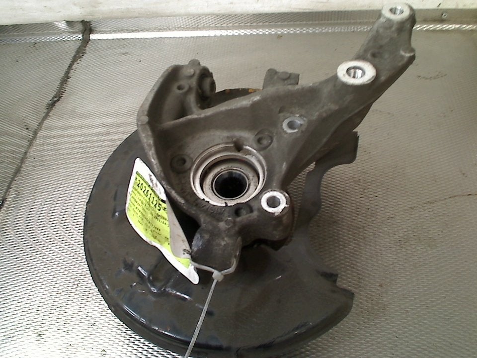 Fusee Rechts Achter Volkswagen Golf VIII (CD1) (2020-09/..), Gebruikt, Volkswagen, Volkswagen AG, Kundenbetreuung@volkswagen.de