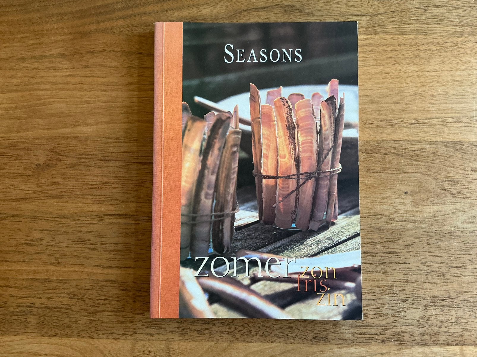 Seasons - Zomer, zon, fris, zin - Seasons zomerboek, Ophalen of Verzenden, Zo goed als nieuw