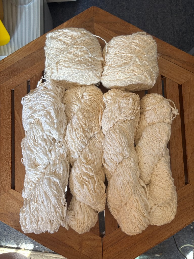 100% katoen creme boucle breigaar 600g totaal, Hobby en Vrije tijd, Breien en Haken, Ophalen of Verzenden, Nieuw, Breien of Haken