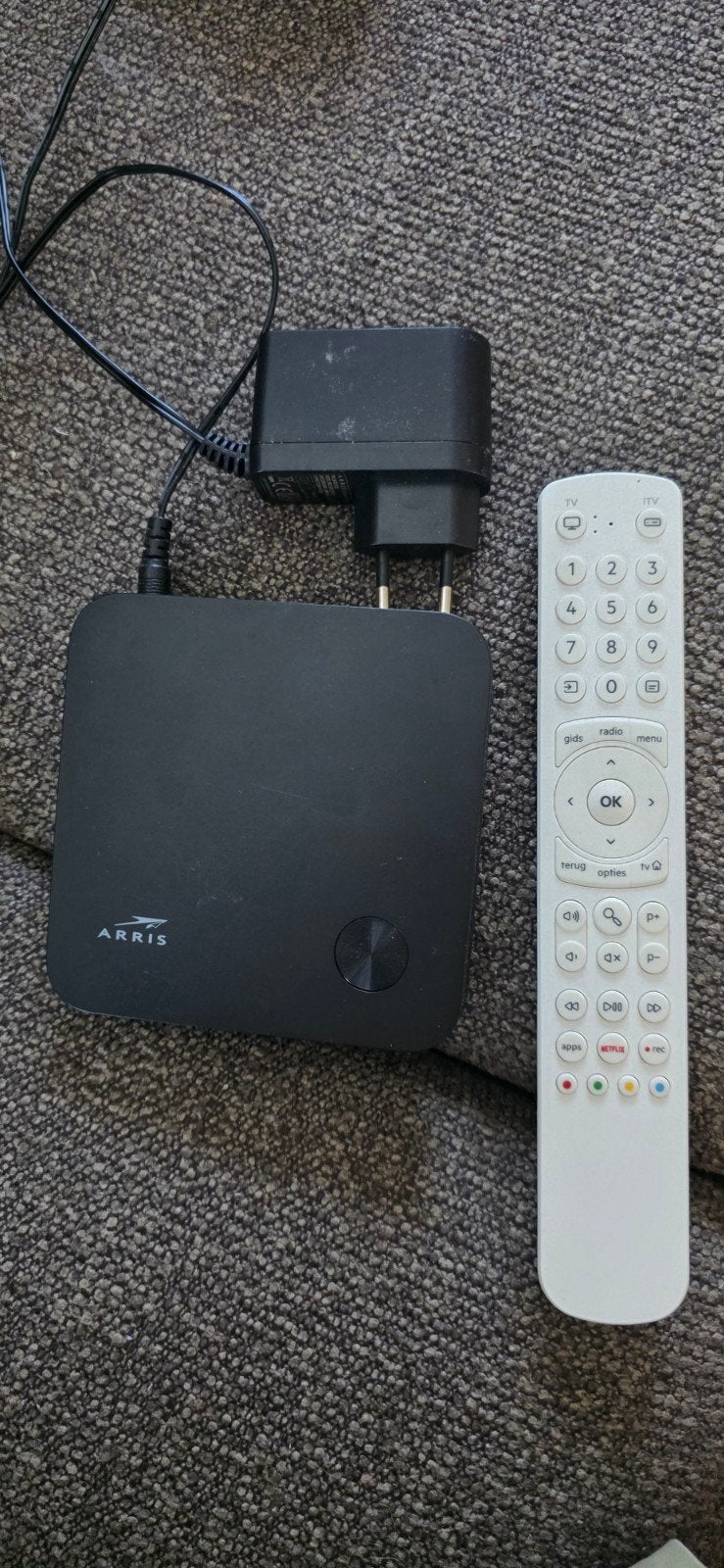 Arris TV Decoder met afstandsbediening, Ophalen of Verzenden, Gebruikt, Decoder