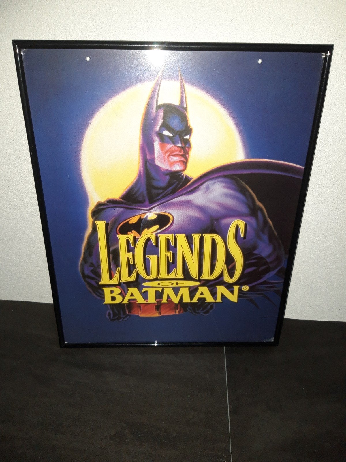 Legends of Batman ingelijste poster, Verzamelen, Posters, Ophalen, Rechthoekig Staand, Met lijst, A4 of kleiner