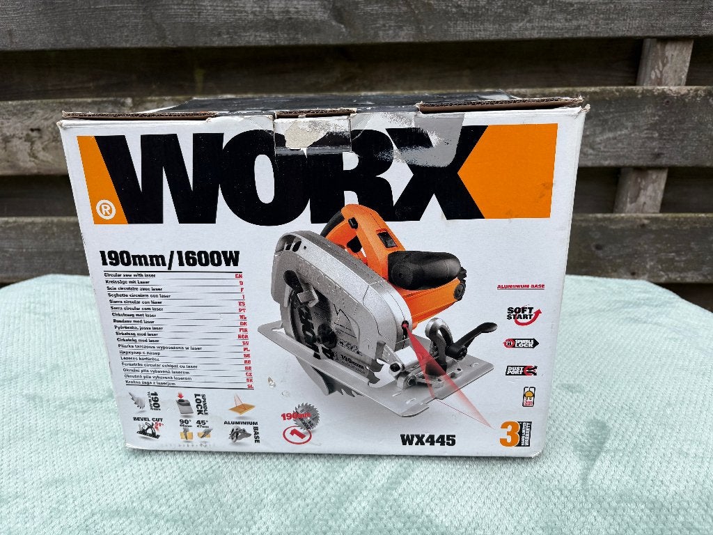 WORX CIRKELZAAG WX 445., Doe-het-zelf en Verbouw, Gebruikt, Cirkelzaag, Ophalen of Verzenden, 30 tot 70 mm