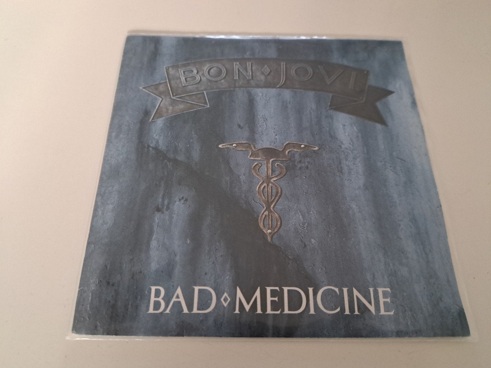 7" Bon Jovi : Bad Medicine, Ophalen of Verzenden, Gebruikt