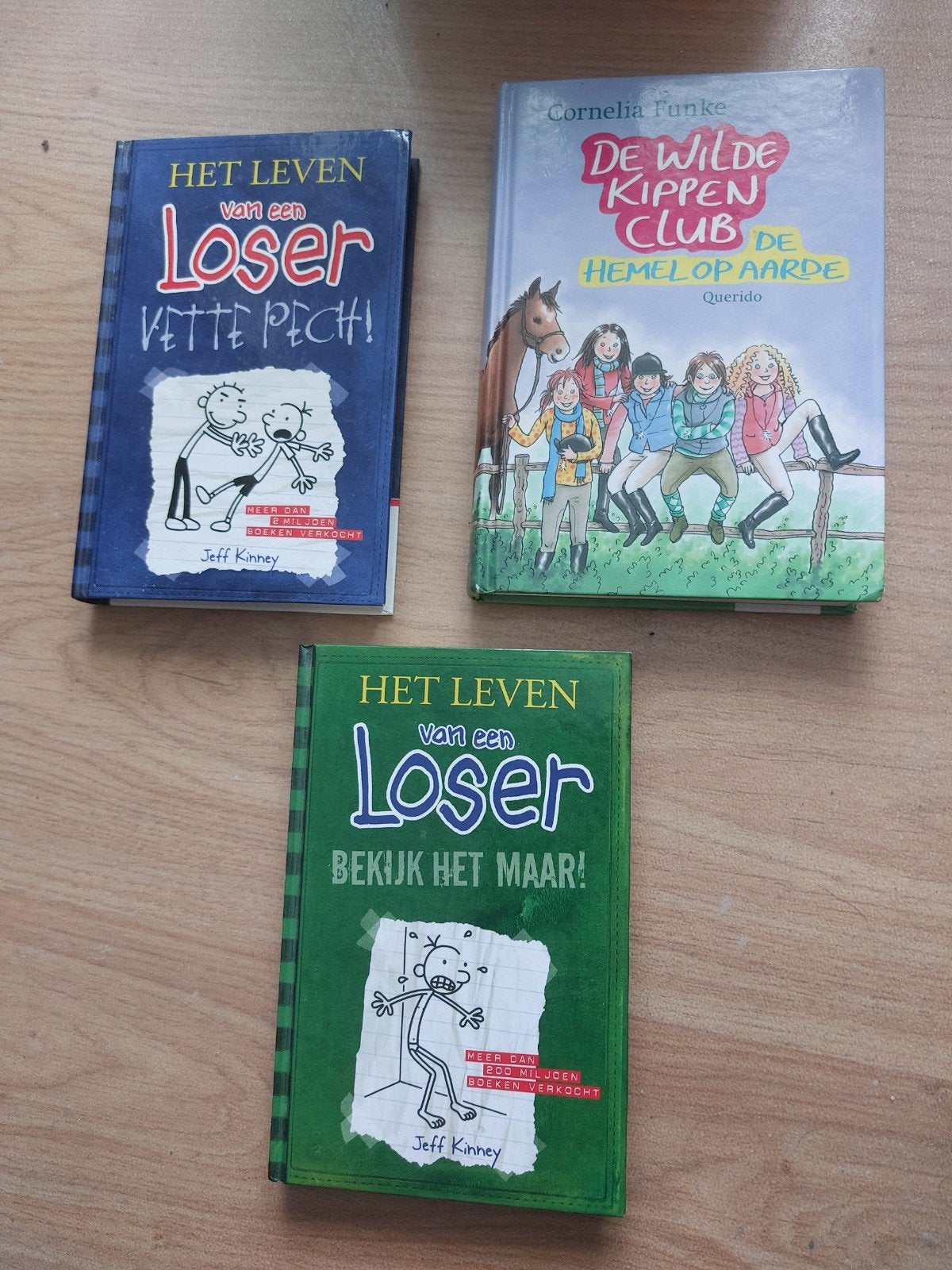 boekenpakket Het leven van een Loser en De wilde Kippenclub, Ophalen of Verzenden, Zo goed als nieuw, Jeff Kinney, Verhalen
