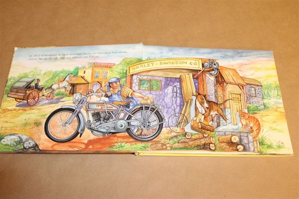 Harley-Davidson — Pop-Up Boek Vol Illustraties [1998], Ophalen of Verzenden, Gelezen