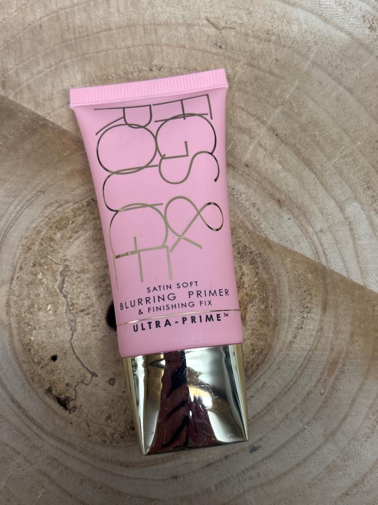 Figs & Rouge blurring primer nieuw, Ophalen of Verzenden, Nieuw, Gehele gezicht, Make-up
