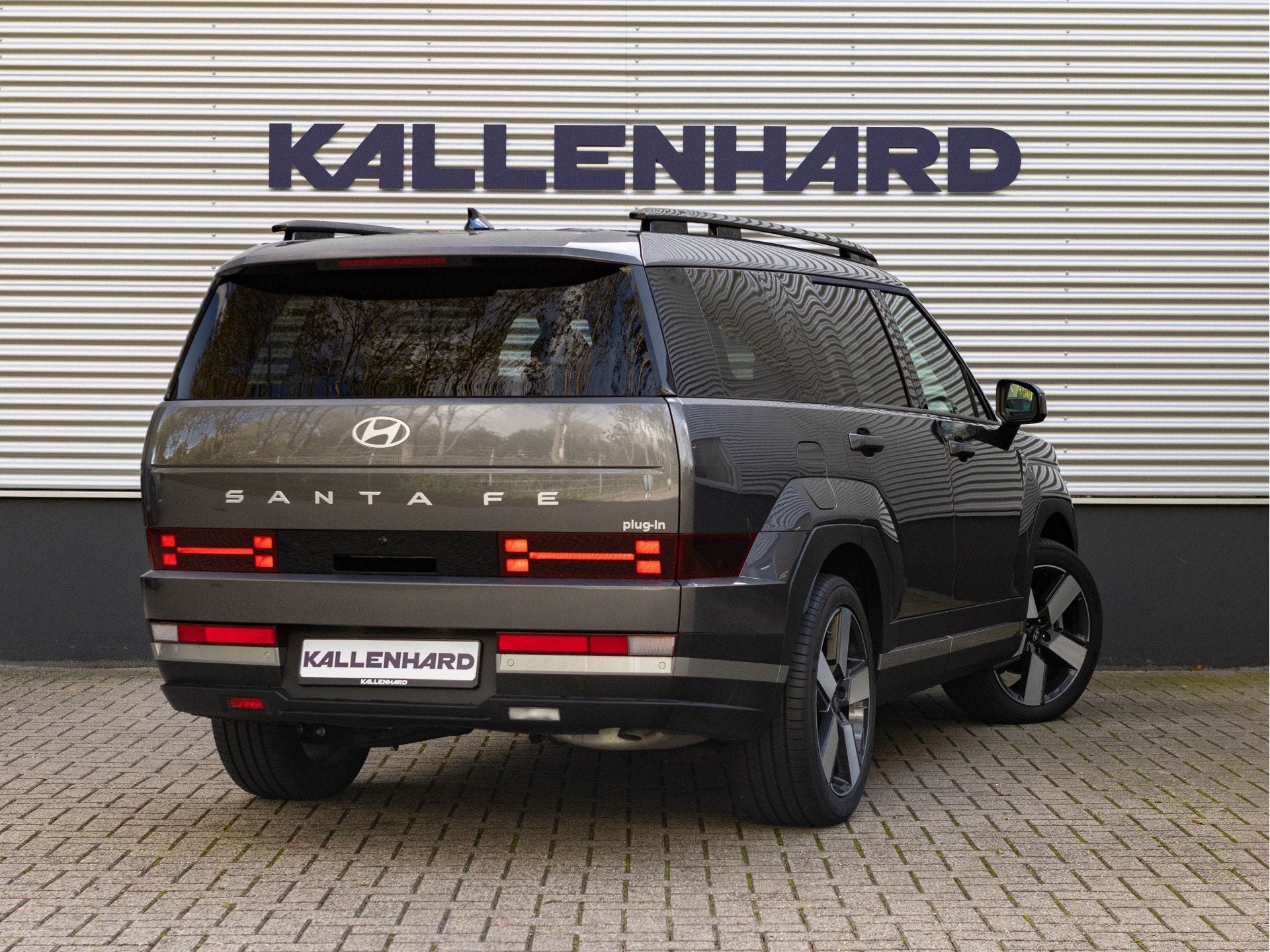 Hyundai Santa Fe 1.6 T-GDI PHEV 4WD - 7-zits - ACC - Elektri, Auto's, Dealer onderhouden, 4 cilinders, 2065 kg, Plug-in hybride