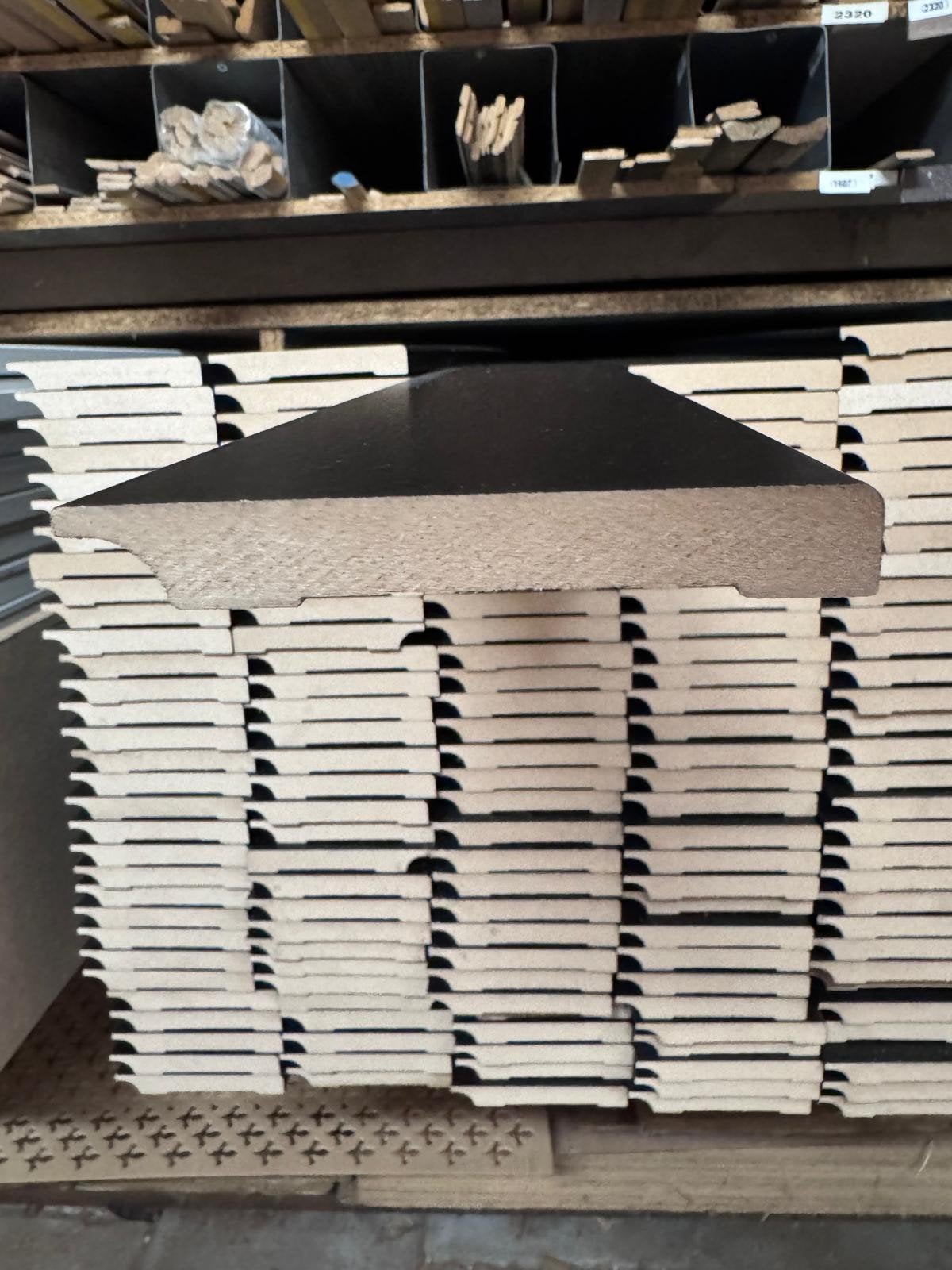 12x90mm vochtwerend plinten zwart RAL9005 240cm lang Aktie!, Ophalen, ., Nieuw, 200 tot 250 cm