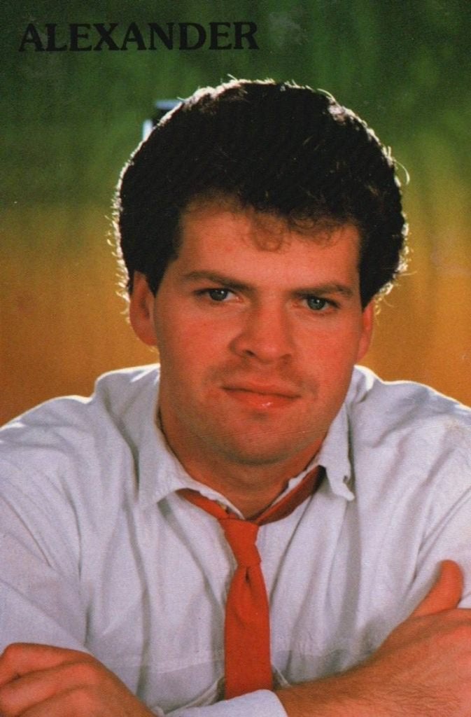Alexander . Artiest / Zanger. uit regio Waalwijk., Verzamelen, Muziek, Artiesten en Beroemdheden, Ophalen, Nieuw, Foto of Kaart