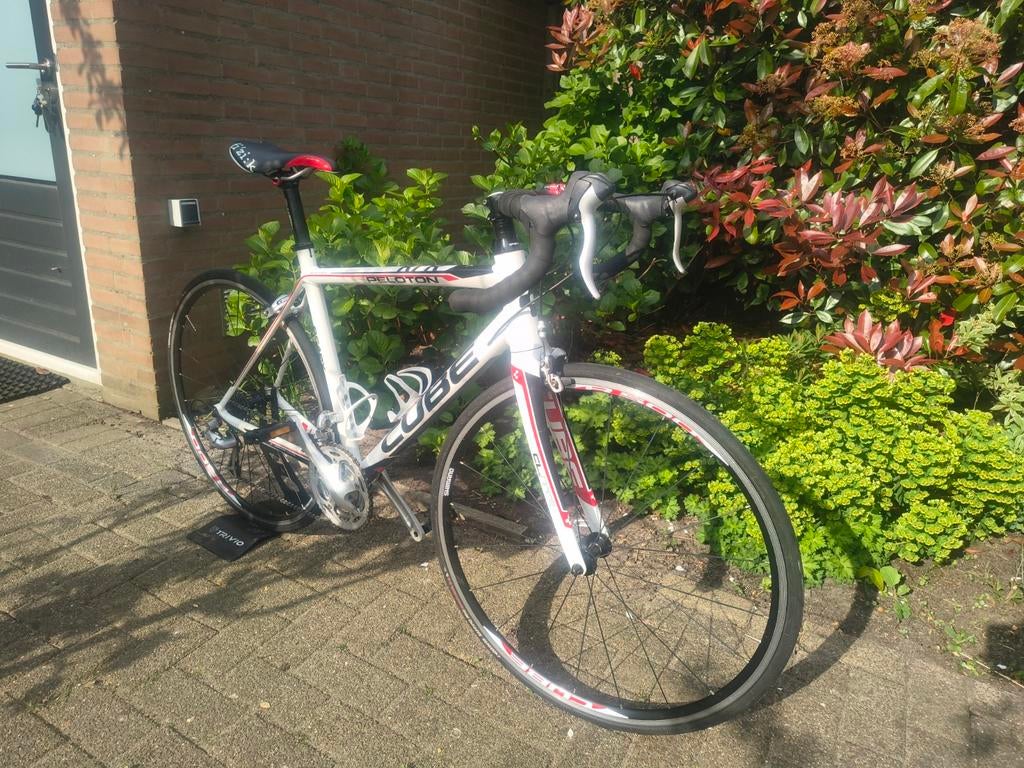 Cube Peloton Racefiets - Wit/Rood, Gebruikt, Aluminium, Meer dan 20 versnellingen, 53 tot 57 cm