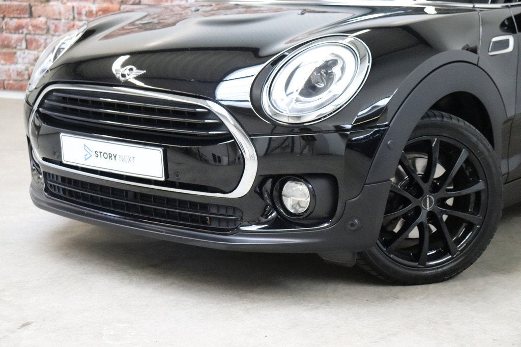 MINI Clubman Cooper Chili Serious Business / Navigatiesystee, Auto's, Mini, Voorwielaandrijving, 136 pk, Gebruikt, Zwart