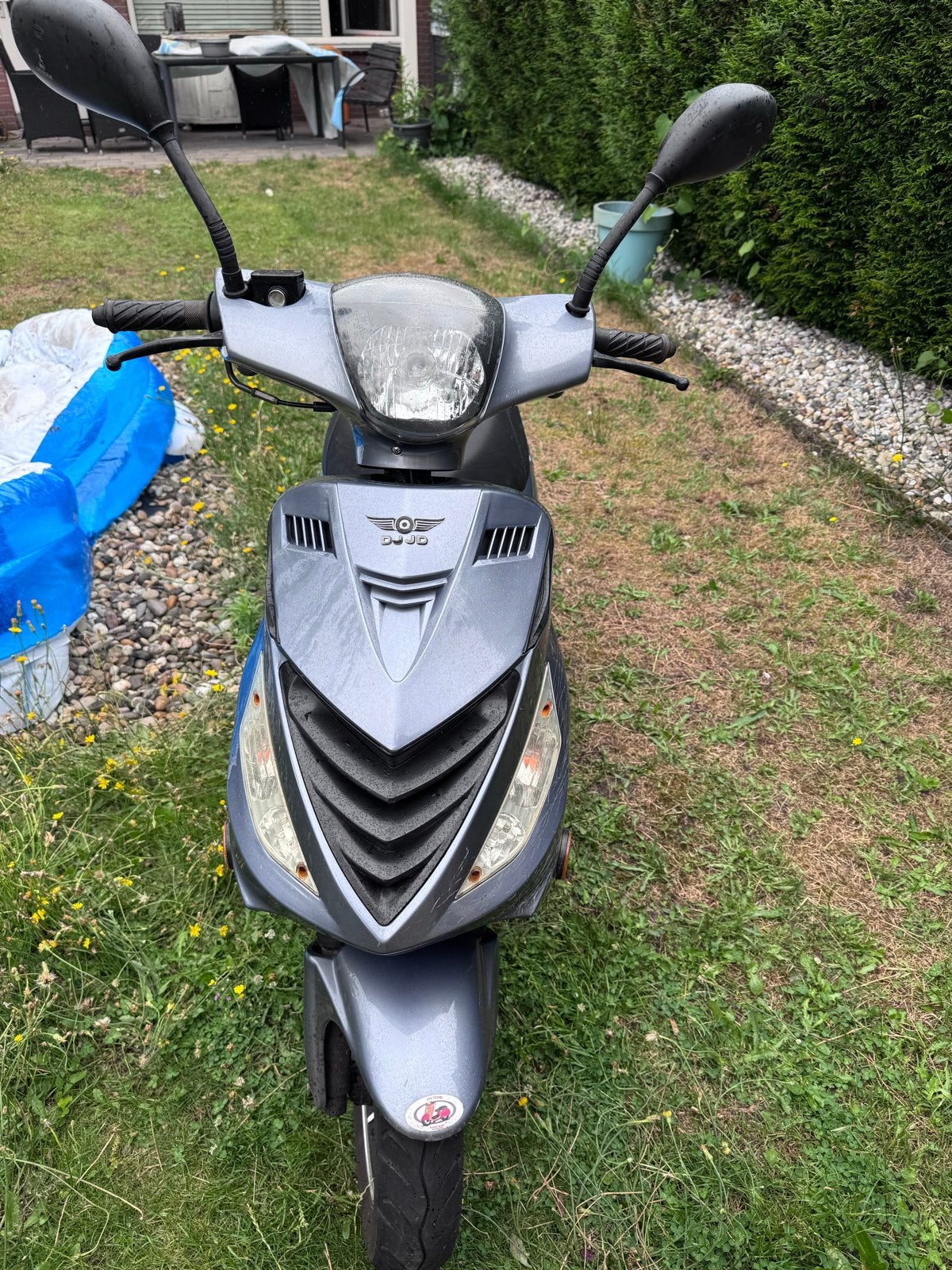 DJJD Twist Scooter - Grijs, Gebruikt, Fietsen en Brommers, Ophalen, Gebruikt, Benzine, Overige merken