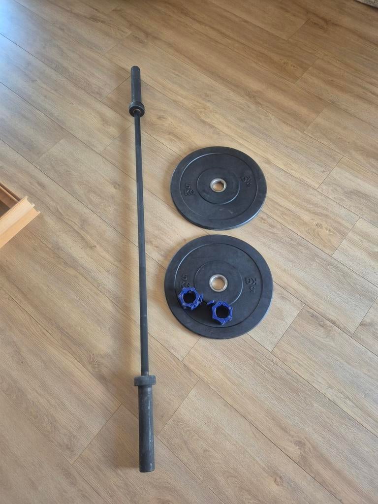 Barbell met 2x 5kg schijven en klemmen, Ophalen of Verzenden