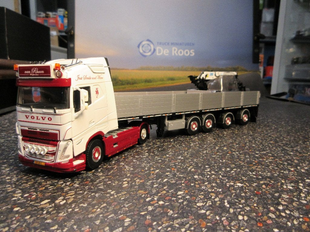 WSI Volvo FH5 Van Rhoon met certificaat, Ophalen of Verzenden, Nieuw, Bus of Vrachtwagen, Wsi
