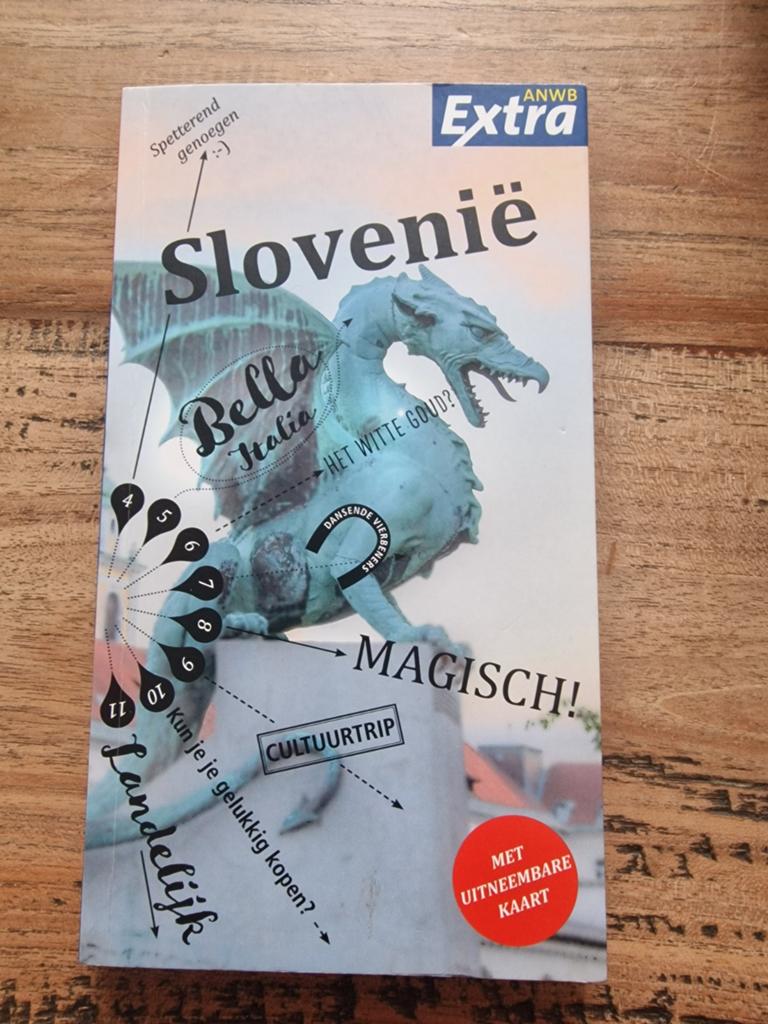 ANWB Extra Reisgids Slovenië met uitneembare kaart, Europa, Ophalen of Verzenden, Zo goed als nieuw, Reisgids of -boek