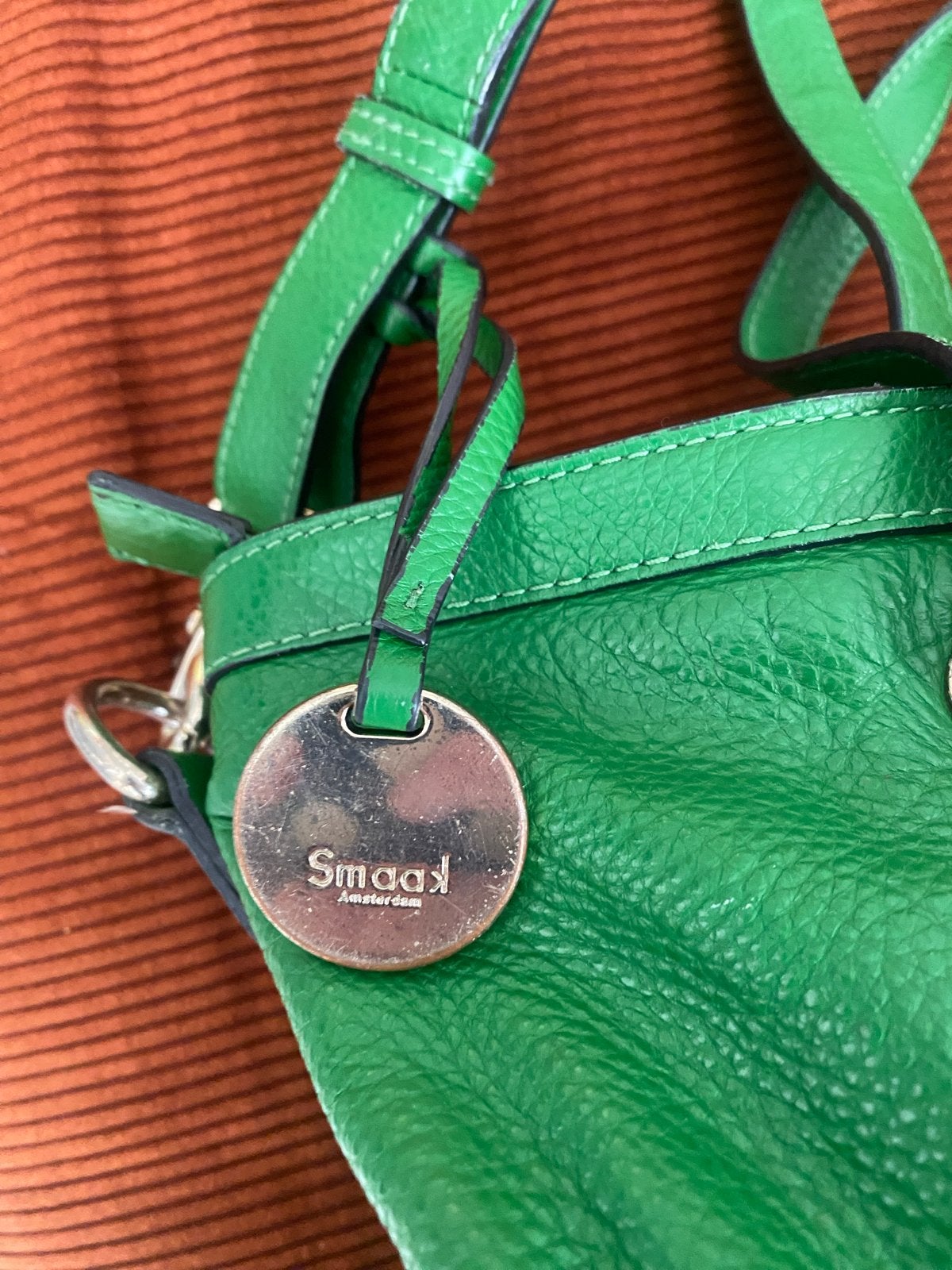 Groene leren tas van Smaak Amsterdam, Sieraden, Tassen en Uiterlijk, Tassen | Damestassen, Ophalen of Verzenden, Gebruikt, Groen