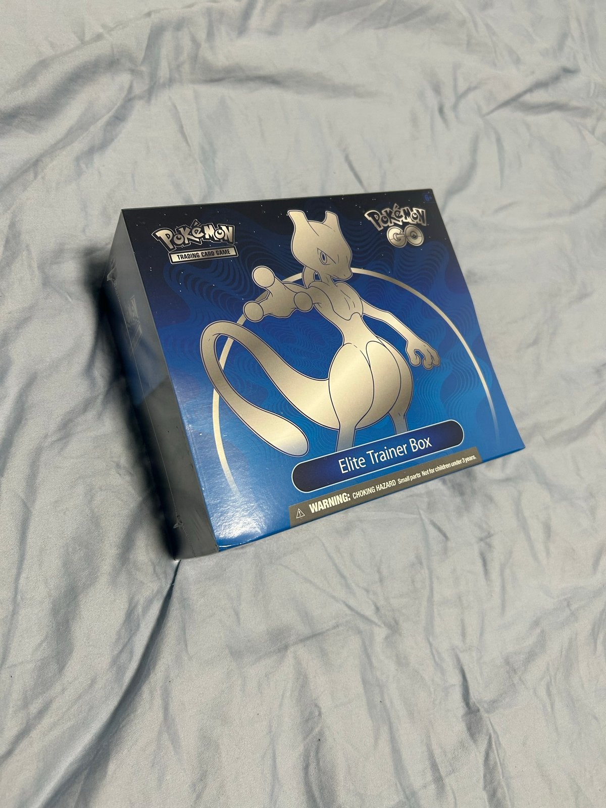 Pokémon GO Elite Trainer Box Mewtwo TCG, Ophalen of Verzenden, Nieuw, Boosterbox