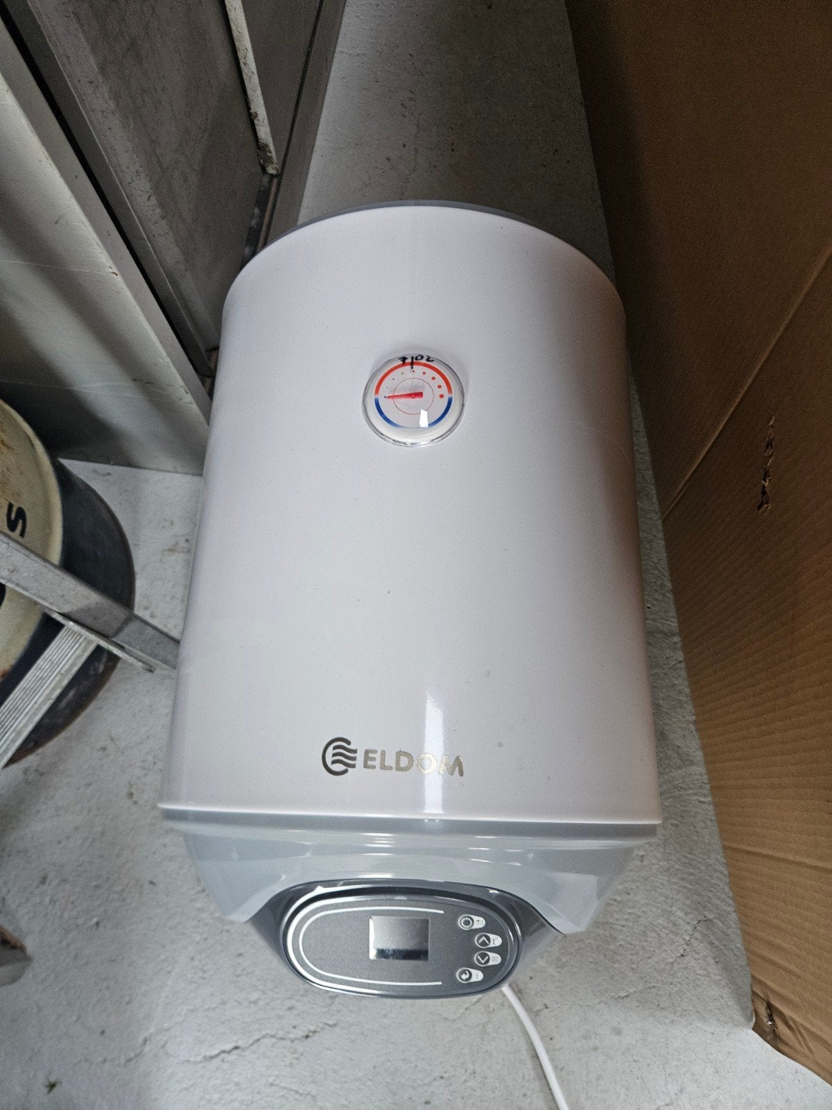 Nog goede eldom 30 liter boiler, Ophalen, 20 tot 100 liter, Boiler, Zo goed als nieuw
