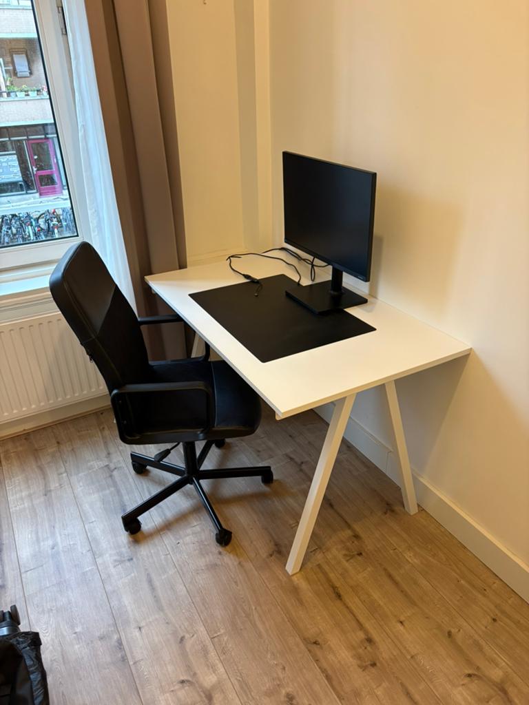 Full Desk set up, Huis en Inrichting, Bureaus, Ophalen, Zo goed als nieuw