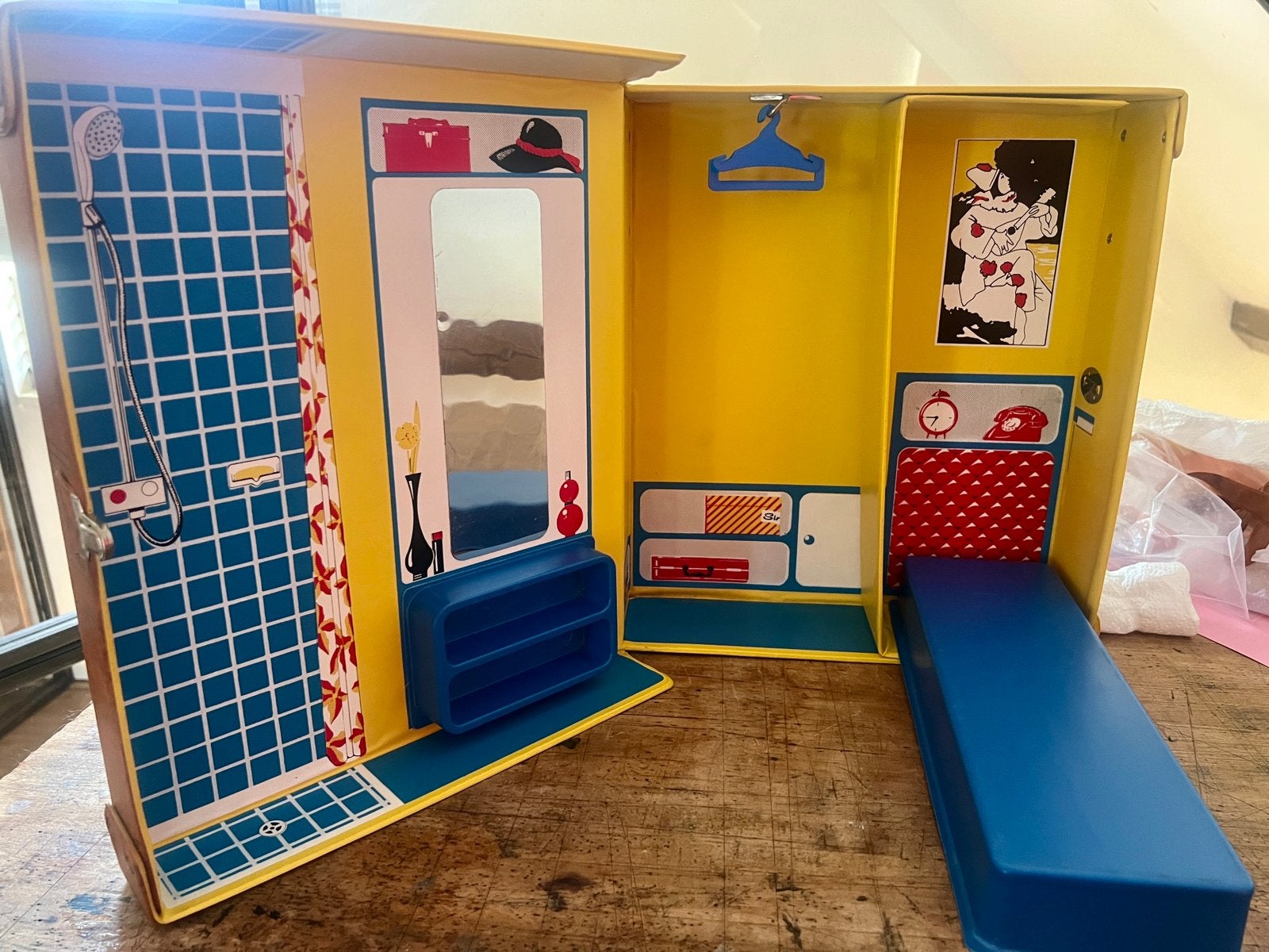 Vintage Barbie Sindy hotelkamer koffertje, Ophalen of Verzenden, Zo goed als nieuw, Accessoires