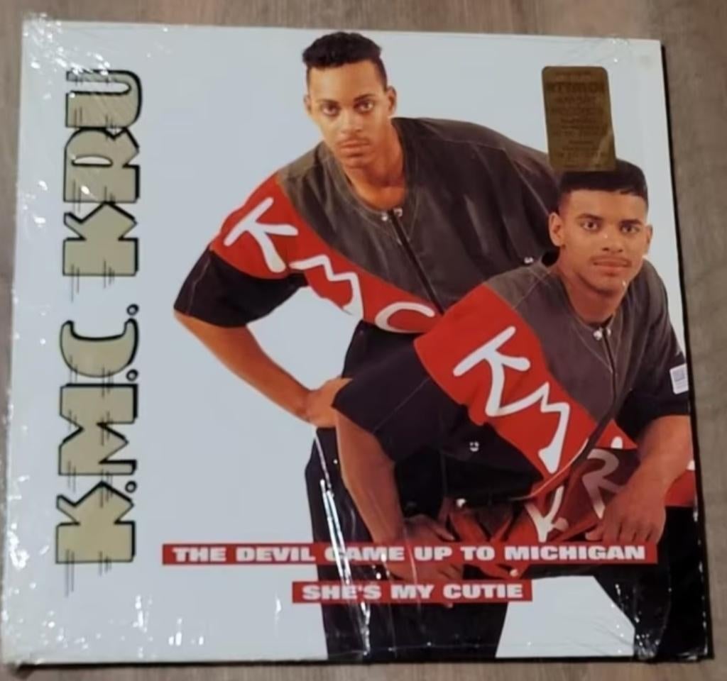 K.M.C. Kru - The Devil Came Up To Michigan / She's My Cutie, Ophalen of Verzenden, Zo goed als nieuw, 12 inch, Hiphop en Rap