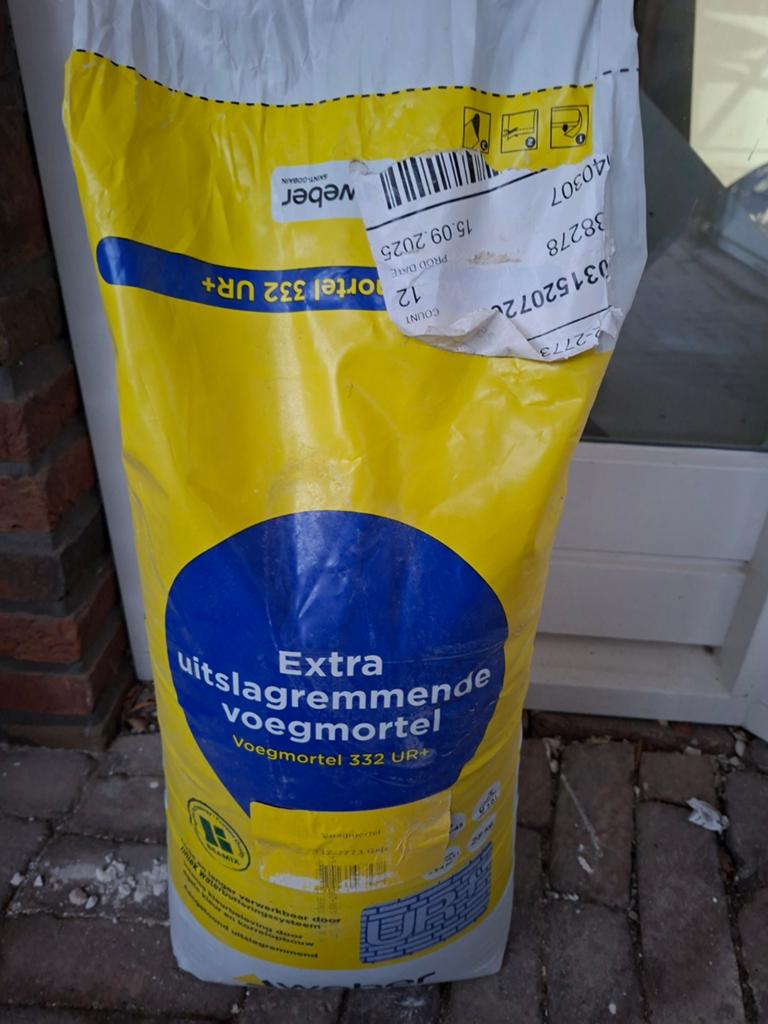 Nieuwe zak beamix 332 voegmortel grijs., Doe-het-zelf en Verbouw, Metselstenen, Ophalen of Verzenden, Nieuw, Beton