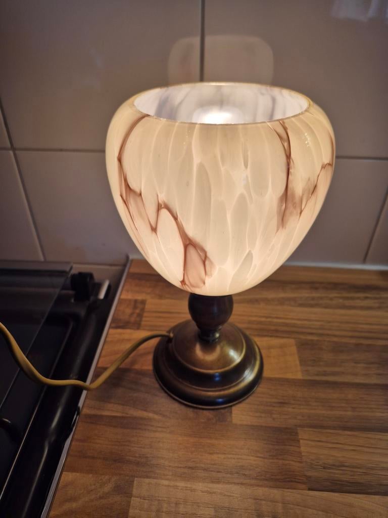 Art deco messing lamp met marmer glas., Ophalen of Verzenden, Zo goed als nieuw, Glas, Minder dan 50 cm