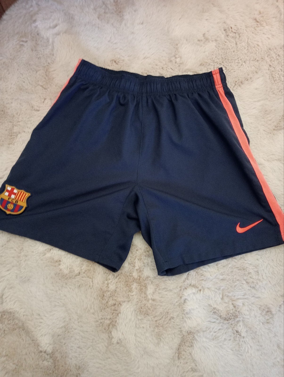 Voetbal shorts 5 stuks diverse maten Nike en Adidas, Overige kleuren, Nieuw, Ophalen of Verzenden, Voetbal