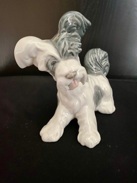 Lladro 4543 Terriër, Verzamelen, Beelden en Beeldjes, Ophalen of Verzenden, Zo goed als nieuw, Dier