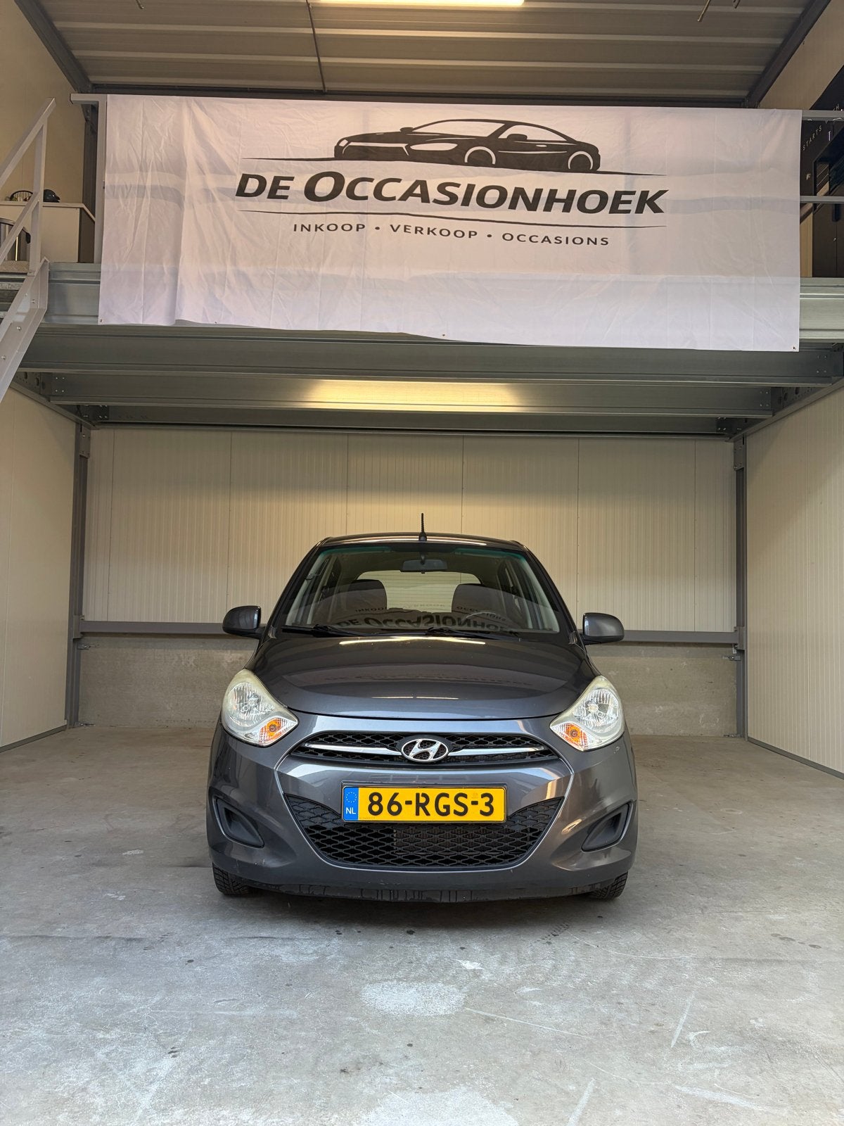 Hyundai i10 1.1 I 5DR 2011 Grijs, Auto's, Hyundai, Stof, 4 cilinders, 400 kg, Origineel Nederlands