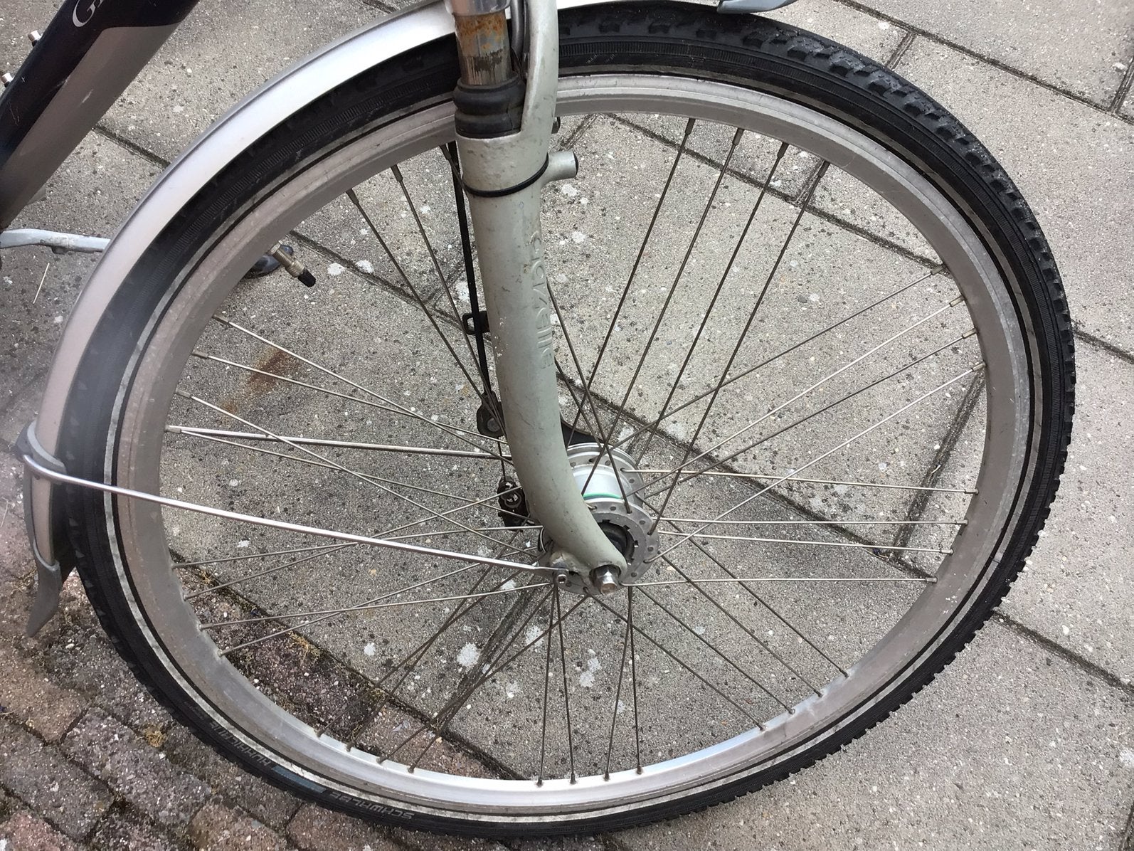 Voorwiel 28” compleet, Fietsen en Brommers, Fietsonderdelen, Ophalen, Gebruikt, Wiel