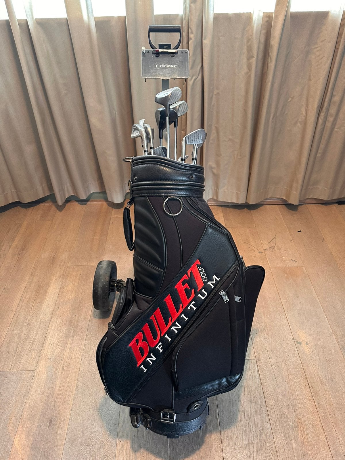 COMPLETE GOLF SET inclusief reistas en trollie, Sport en Fitness, Golf, Ophalen, Gebruikt, Set