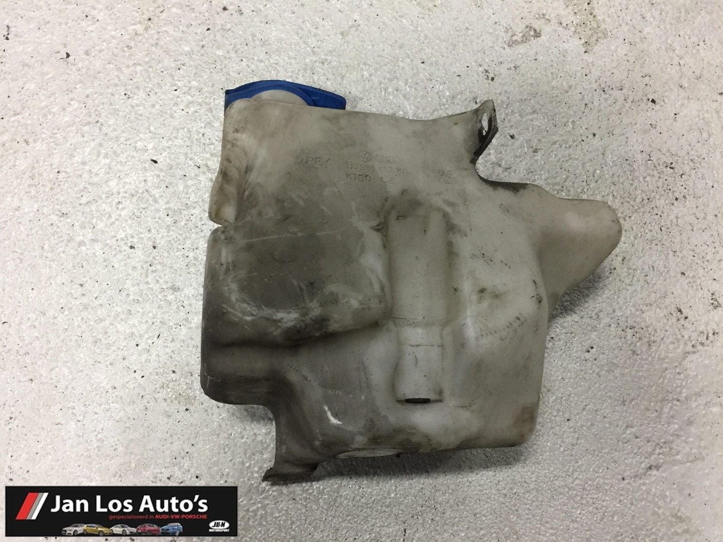 Ruitensproeierreservoir Audi A3 8L ('96-'03) 1J0955453K, Gebruikt, -, -, -