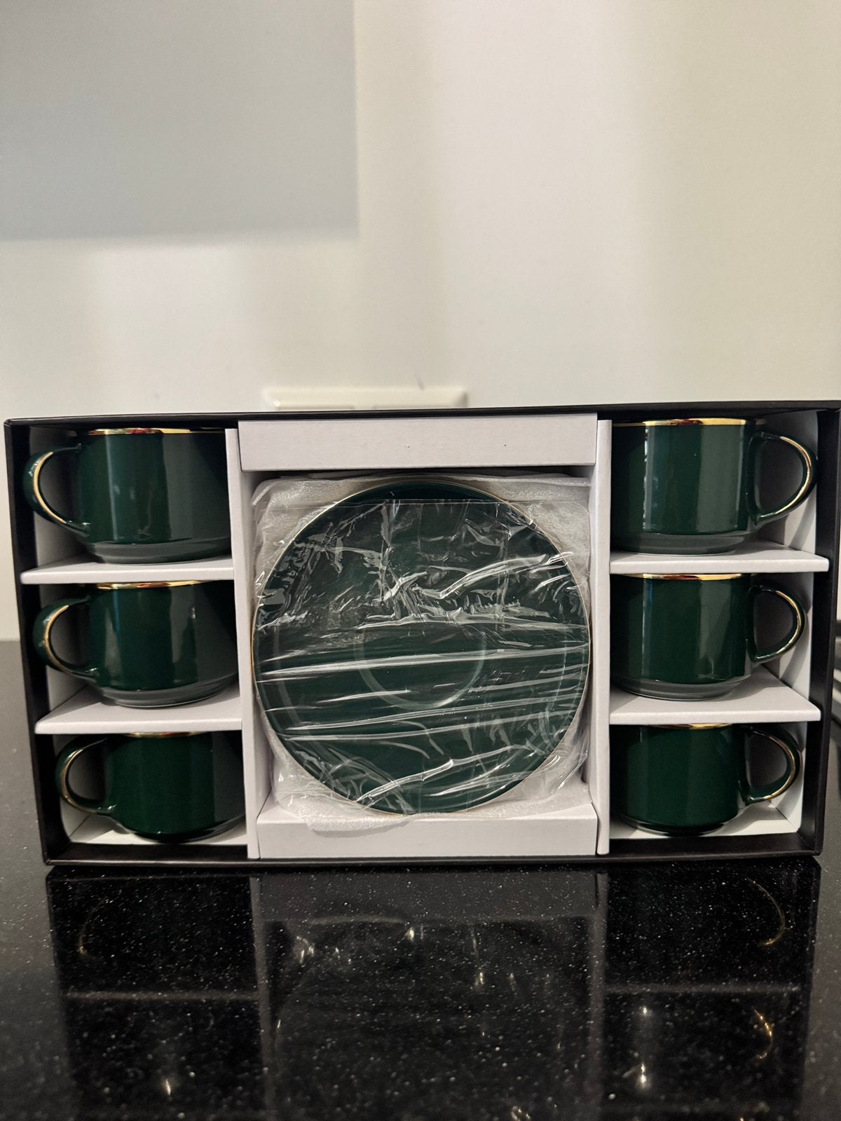 Delux groen Goud Koffie en Thee set 12 of 24 delig set!, Ophalen of Verzenden, Nieuw, Overige stijlen, Kop(pen) en/of Schotel(s)