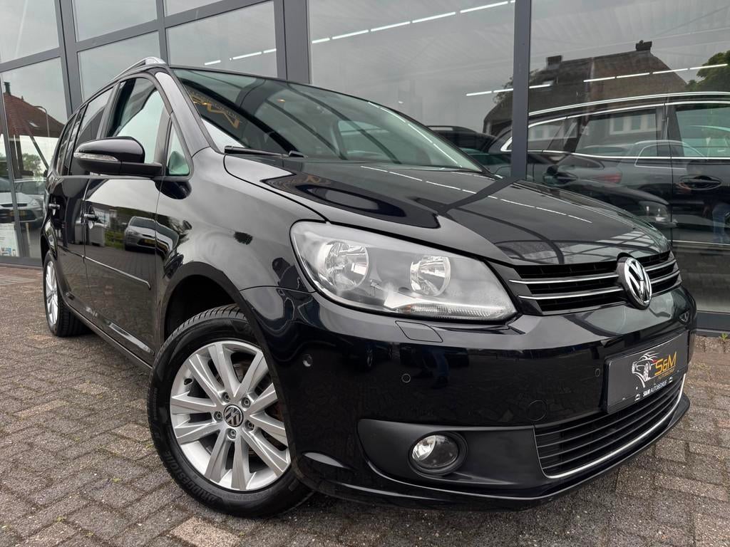 Volkswagen Touran 1.4 TSI Highline Automaat | Carplay, 15 km/l, Gebruikt, 4 cilinders, 1436 kg