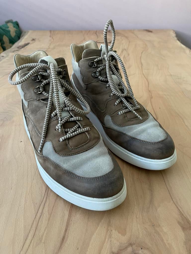 Durea sneakers 7,5 H, Kleding | Dames, Schoenen, Ophalen of Verzenden, Zo goed als nieuw, Grijs, Sneakers of Gympen