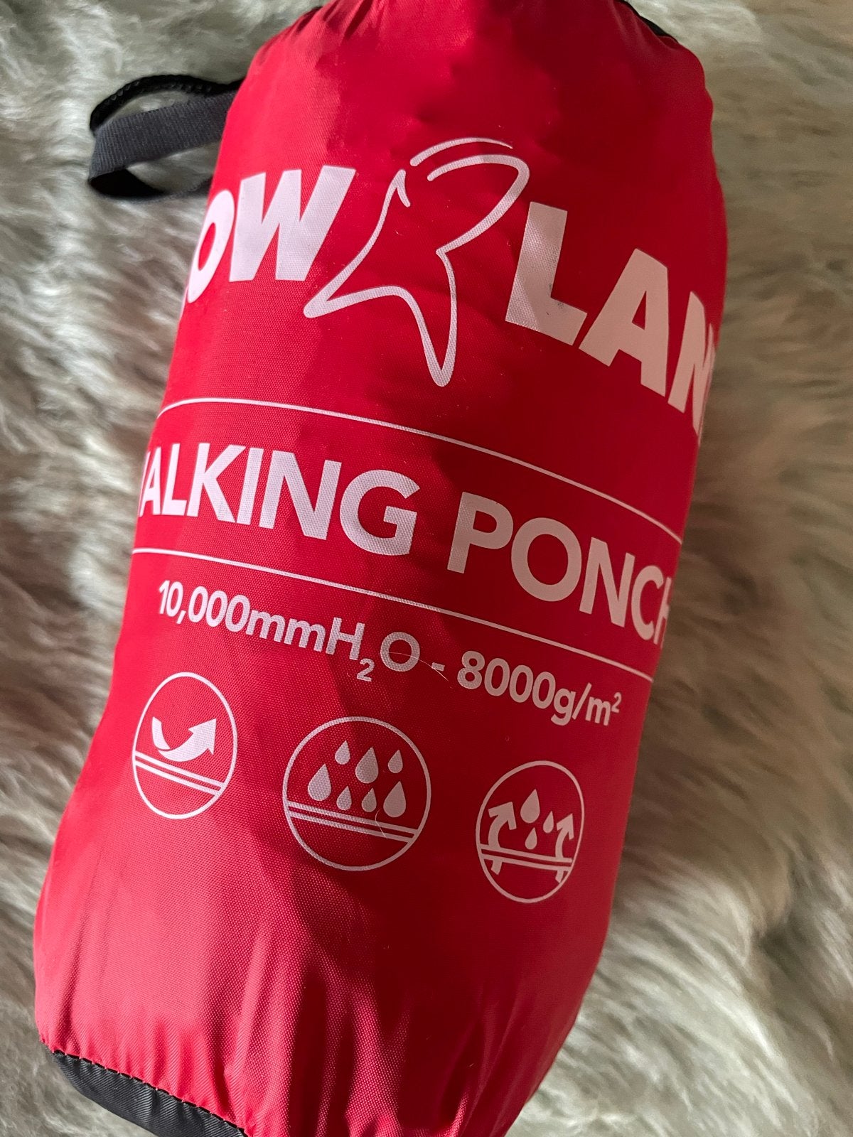 Rode Lowland Wandelponcho XL - Nieuw en Ongebruikt, Ophalen of Verzenden, Nieuw, Regenpak